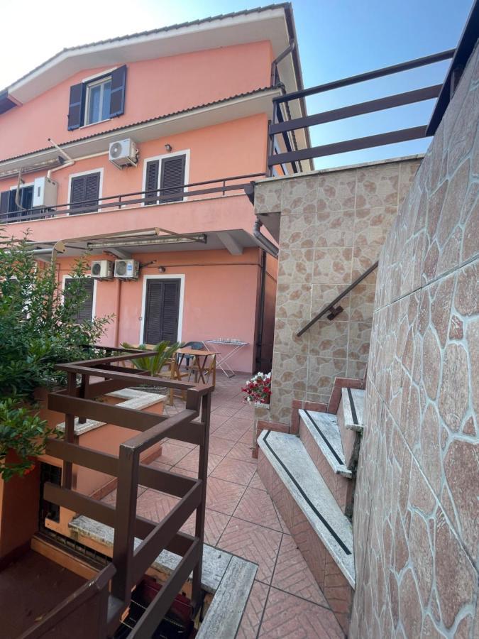 Comodo Loft Vicino La Metro Battistini Con Garage Рим Экстерьер фото